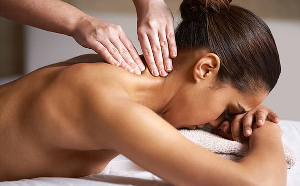 Shoulder and neck massage for headache in pregnancy